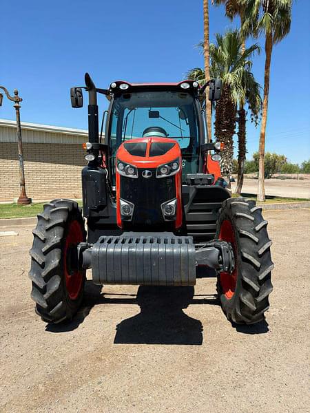 Image of Kubota M7.152 Deluxe equipment image 2