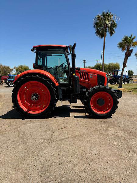 Image of Kubota M7.152 Deluxe equipment image 1