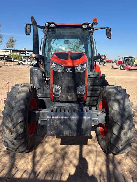 Image of Kubota M7.152 Deluxe equipment image 2