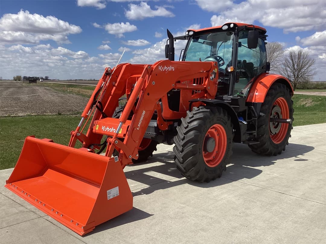 Image of Kubota M7.154 Deluxe Image 0