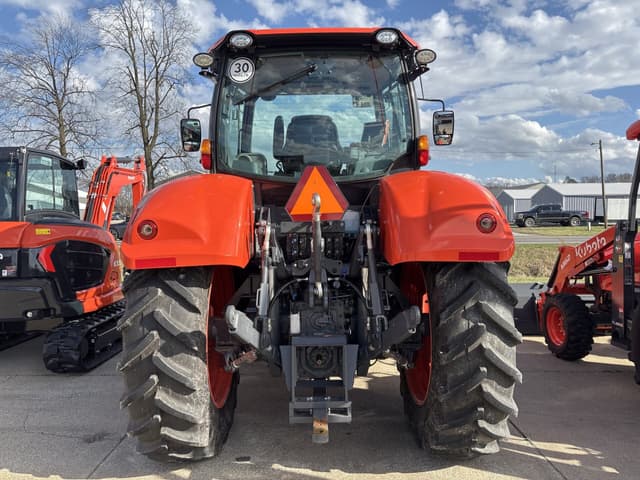 Image of Kubota M7.174 Premium equipment image 3