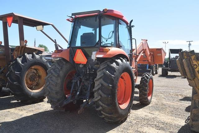 Image of Kubota M7040 equipment image 2
