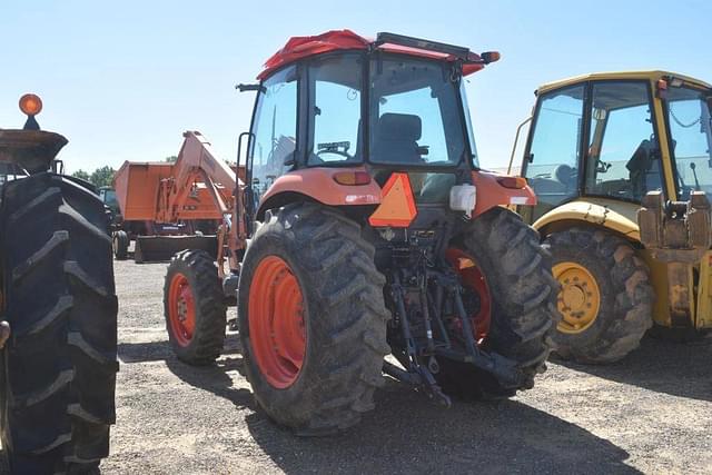 Image of Kubota M7040 equipment image 1