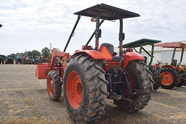 Image of Kubota M7040 equipment image 1