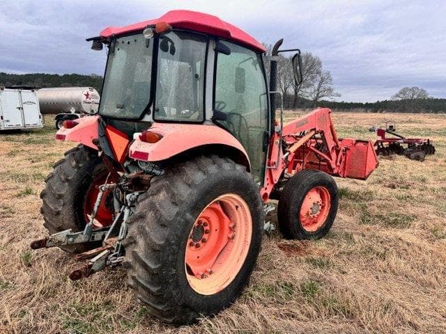 Image of Kubota M7040 equipment image 1