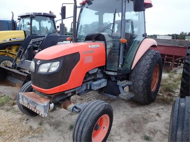 Image of Kubota M7040 equipment image 3