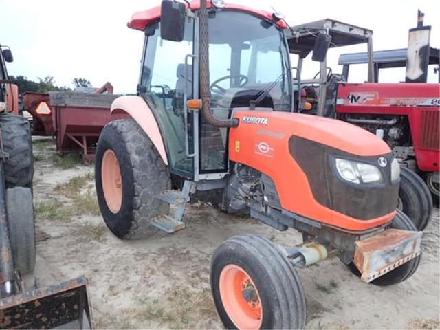 Image of Kubota M7040 equipment image 2
