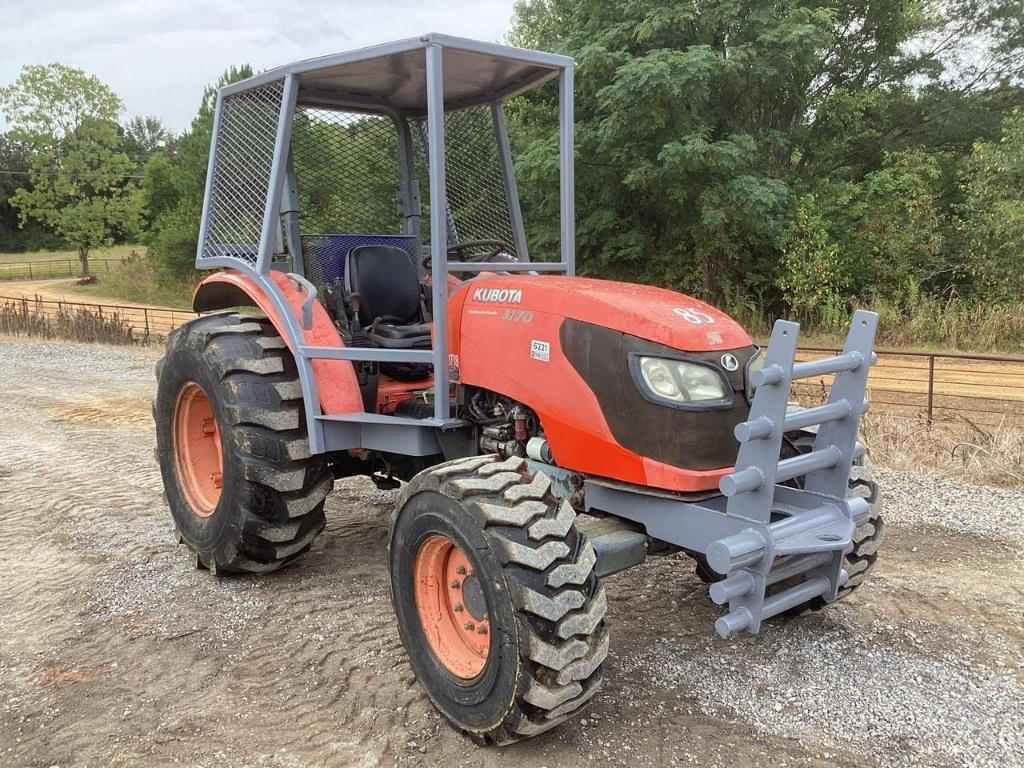 Image of Kubota M7040 Primary image