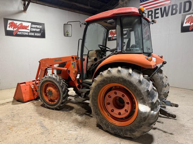 Image of Kubota M7040DT equipment image 2