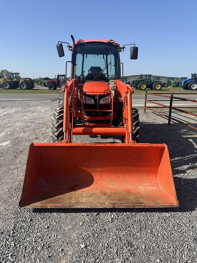 Image of Kubota M7040 equipment image 2