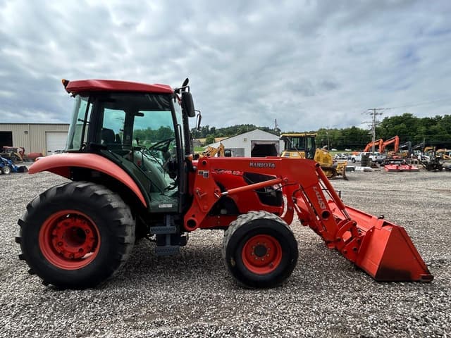 Image of Kubota M7040D equipment image 4