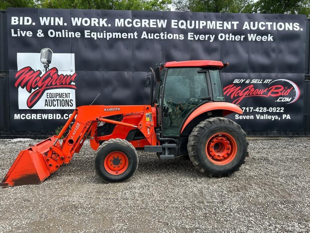 Image of Kubota M7040D Primary image