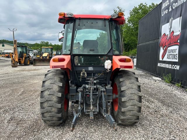 Image of Kubota M7040D equipment image 2