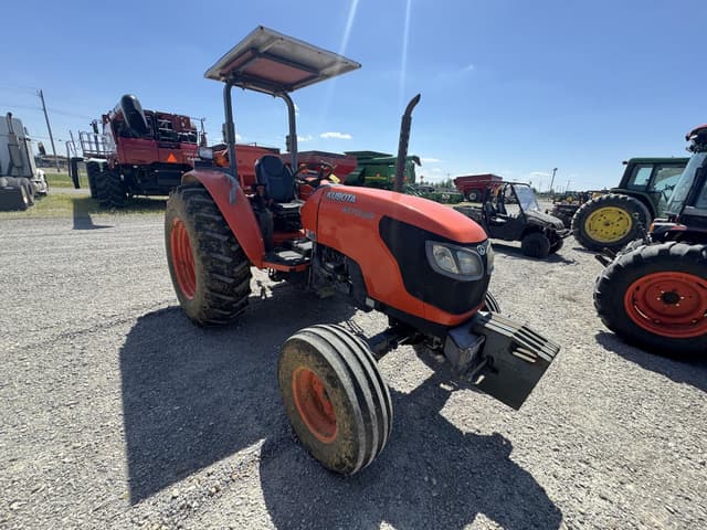 Image of Kubota M7040 equipment image 3