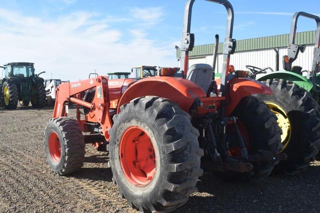 Image of Kubota M7060 equipment image 1