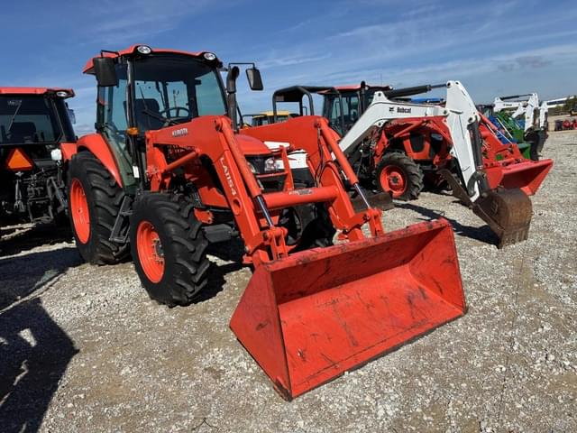 Image of Kubota M7060 equipment image 1
