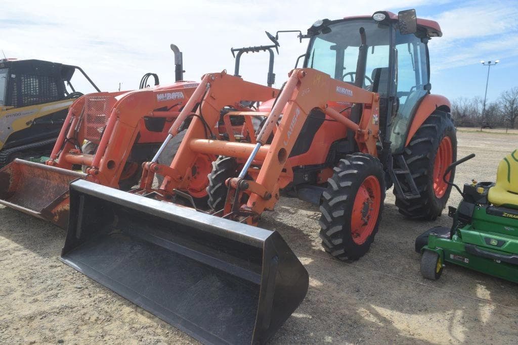 Image of Kubota M7060D Primary image