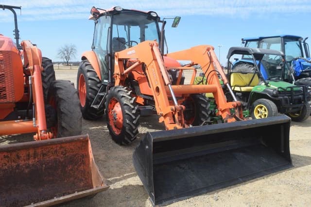 Image of Kubota M7060D equipment image 3