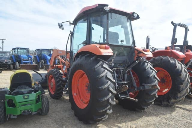 Image of Kubota M7060D equipment image 1