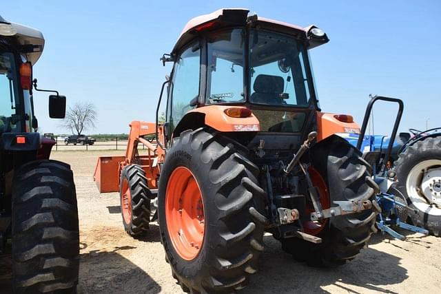 Image of Kubota M7060 equipment image 1