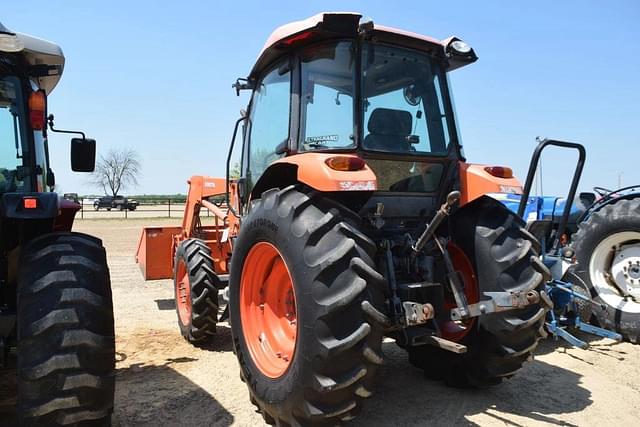 Image of Kubota M7060 equipment image 1