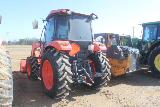Image of Kubota M7060 equipment image 1