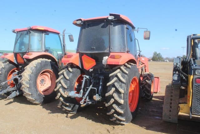 Image of Kubota M7060 equipment image 2