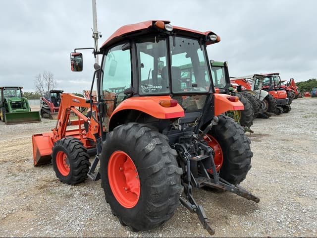 Image of Kubota M7060 equipment image 3