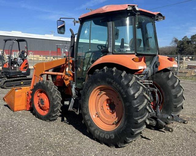 Image of Kubota M7060 equipment image 2