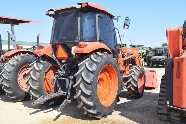 Image of Kubota M7060 equipment image 2