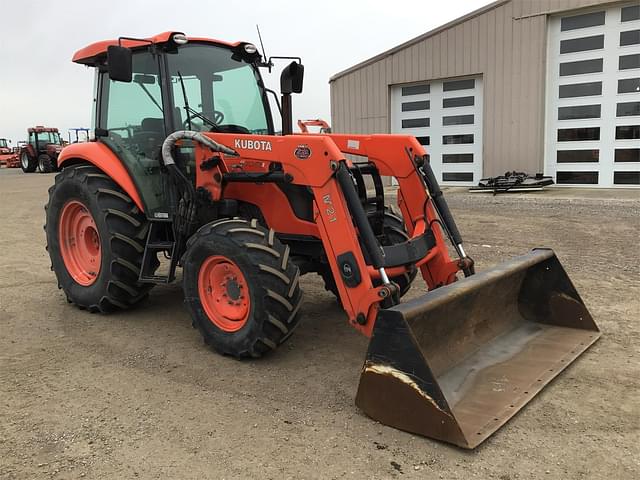 Image of Kubota M7060 equipment image 2