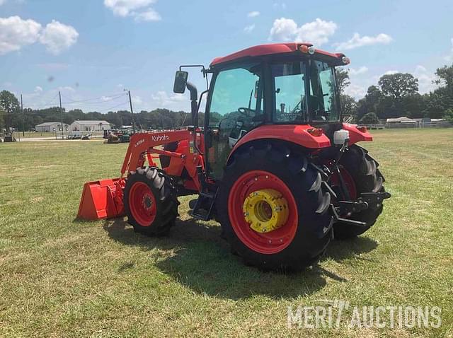 Image of Kubota M7060 equipment image 2