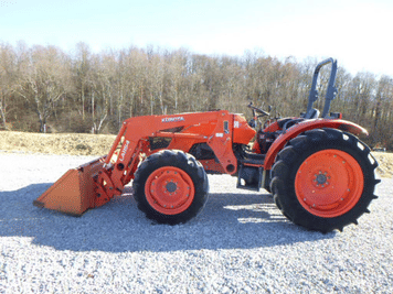 Main image Kubota M7060