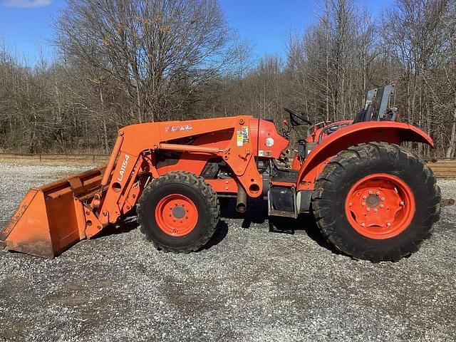 Image of Kubota M7060 equipment image 2