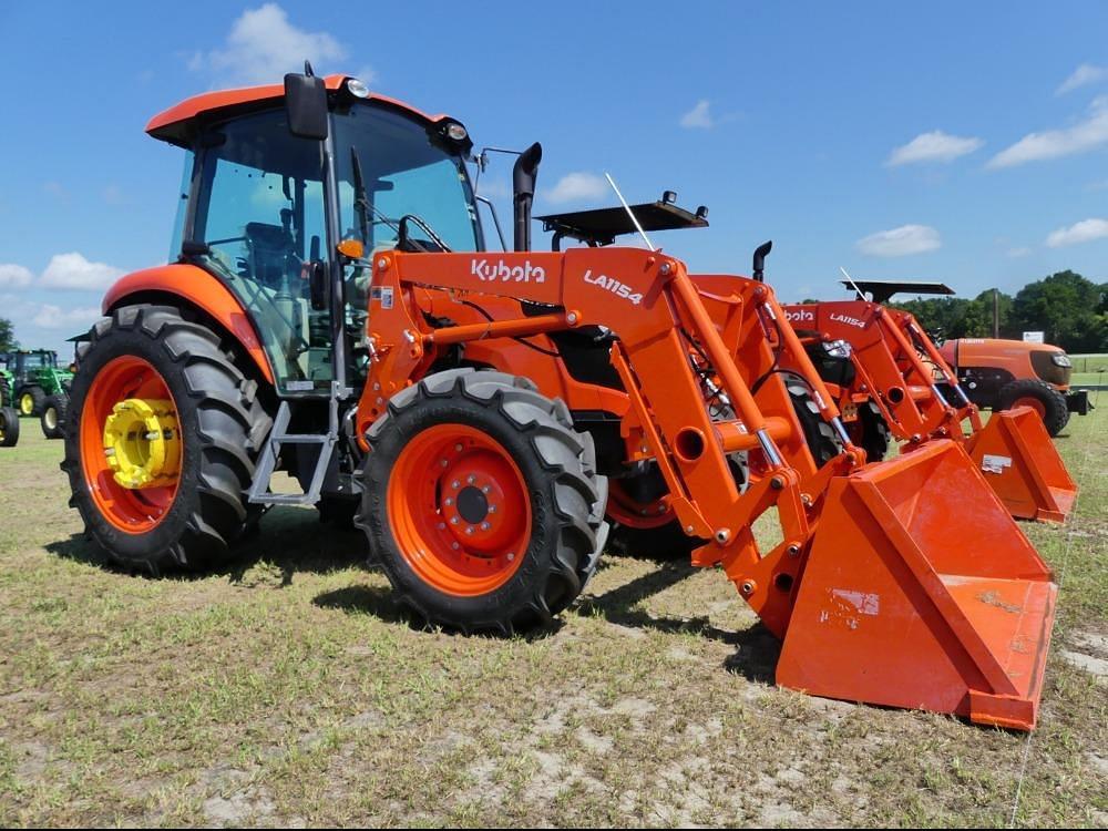 Image of Kubota M7060 Primary image