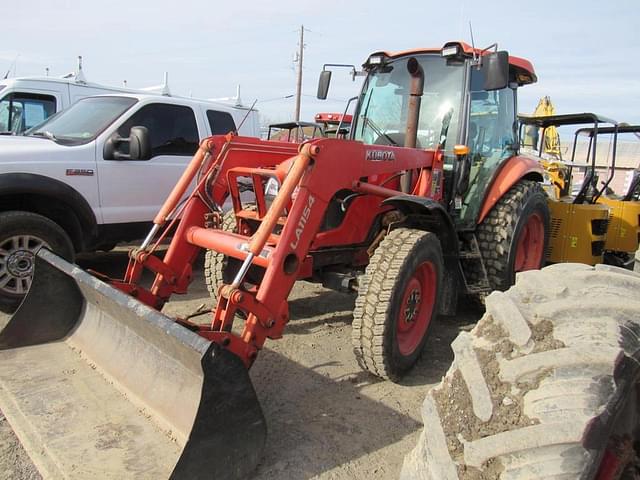 Image of Kubota M7060 equipment image 1