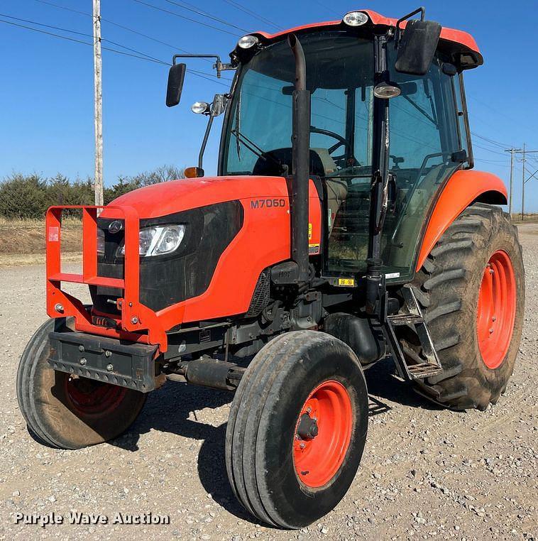 Image of Kubota M7060 Primary image