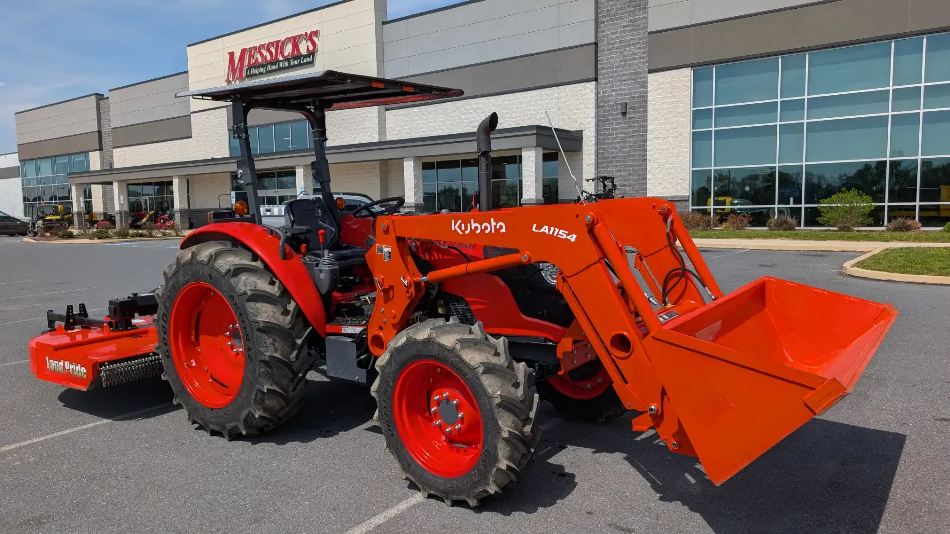 Kubota M7060HD Equipment Image0