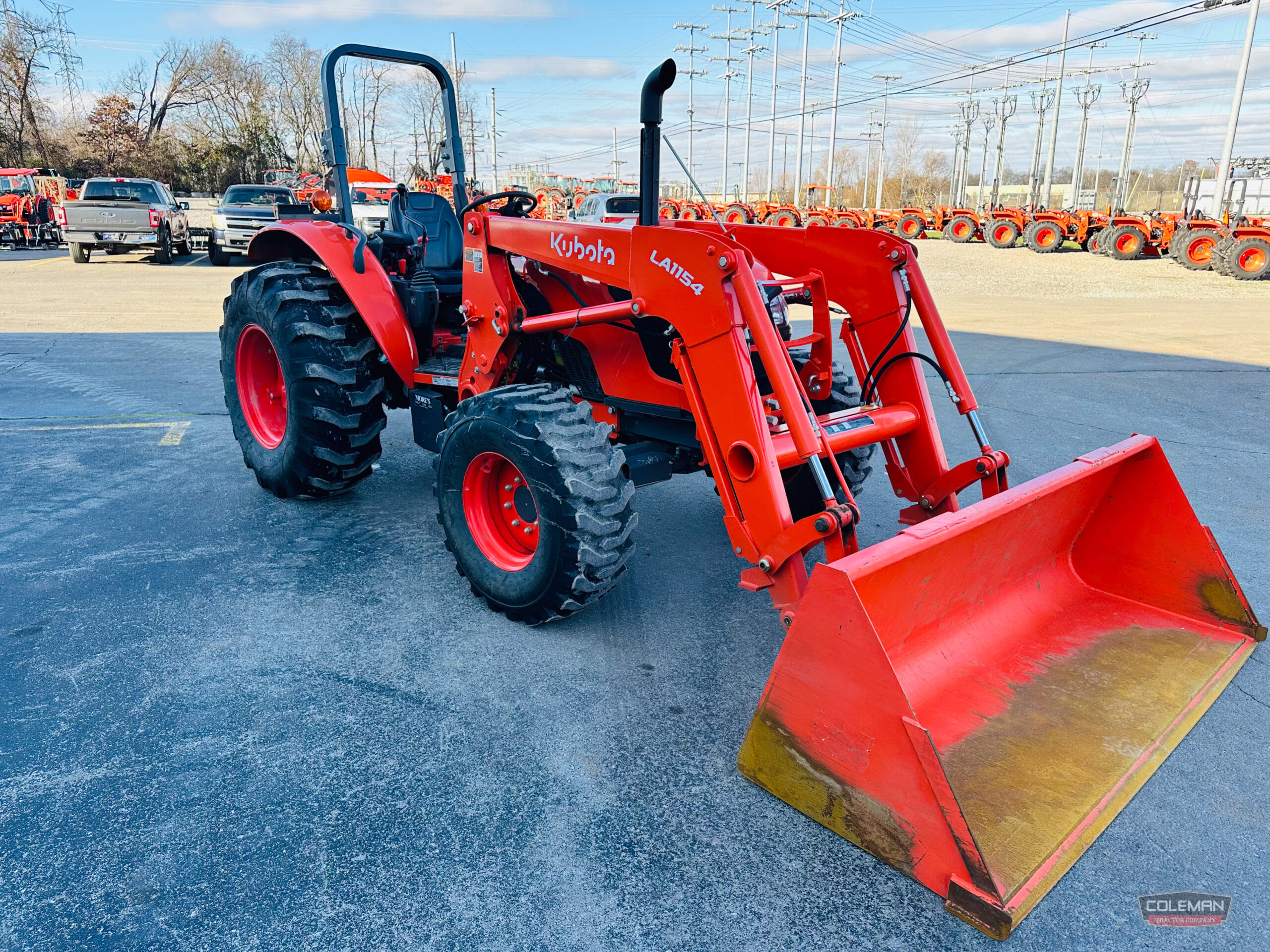 2024 Kubota M7060HD Equipment Image0