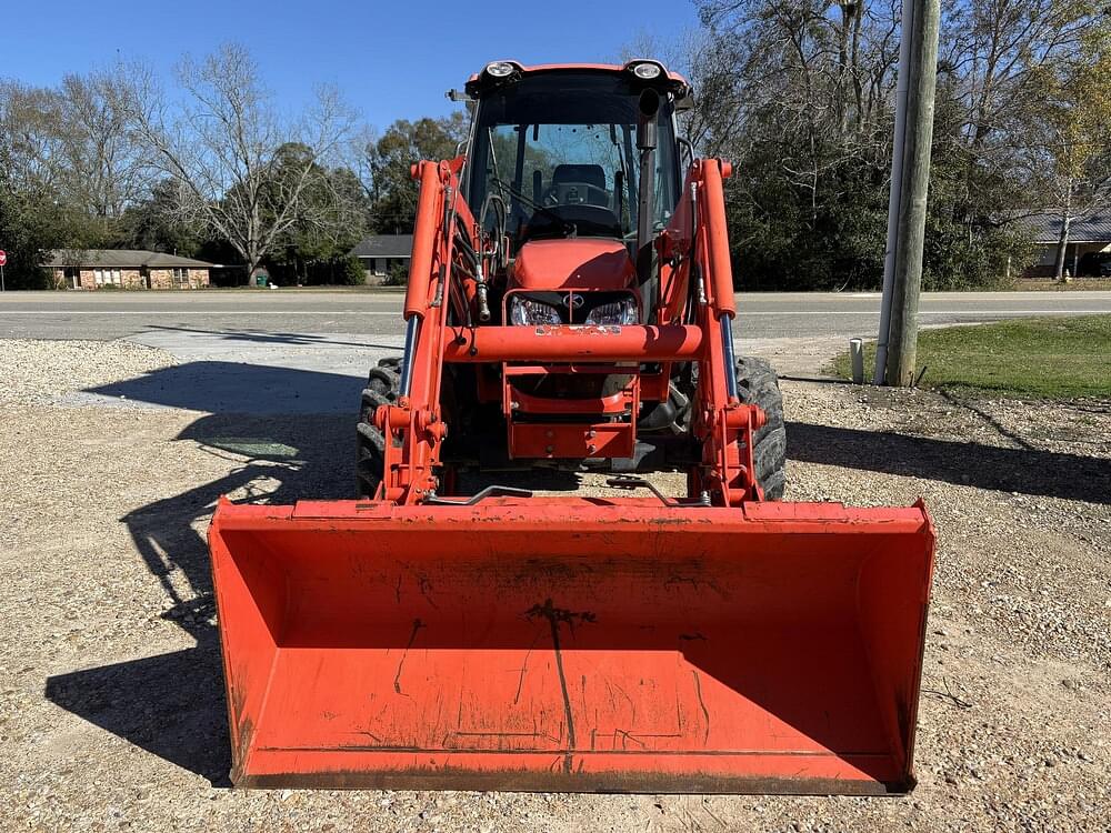 Image of Kubota M7060HDC Image 1