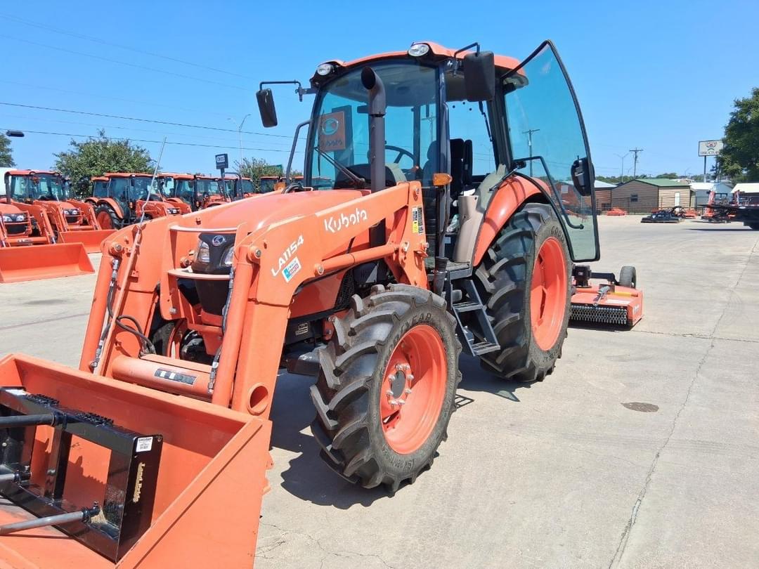 Image of Kubota M7060HDC Image 1