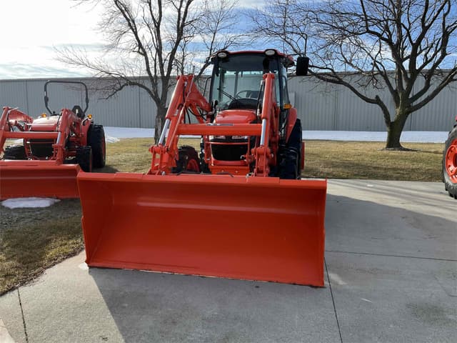 Image of Kubota M7060HDC12 equipment image 1