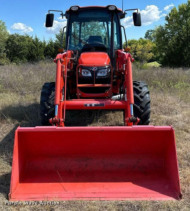 Image of Kubota M7060 equipment image 1