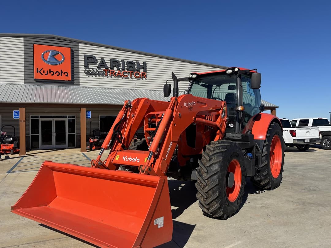 Image of Kubota M7.134 Deluxe Image 0