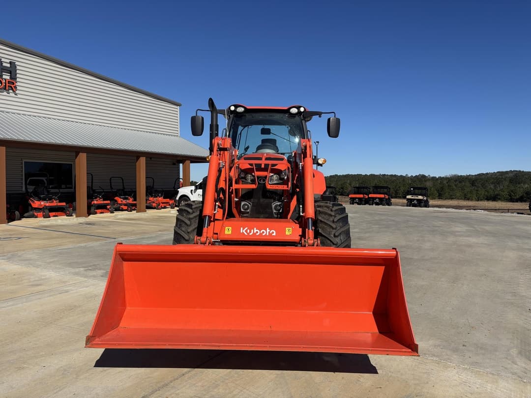 Image of Kubota M7.134 Deluxe Primary Image