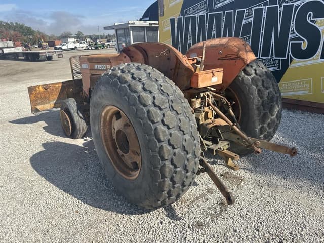 Image of Kubota M7500 equipment image 1