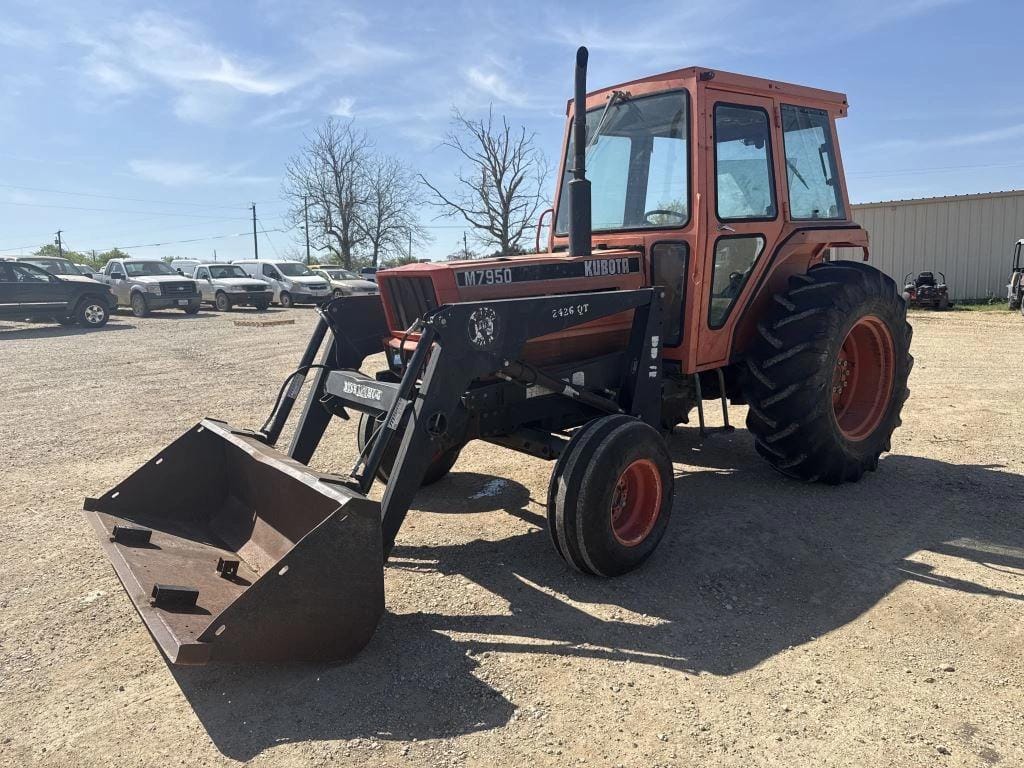 Kubota M7950 Equipment Image0