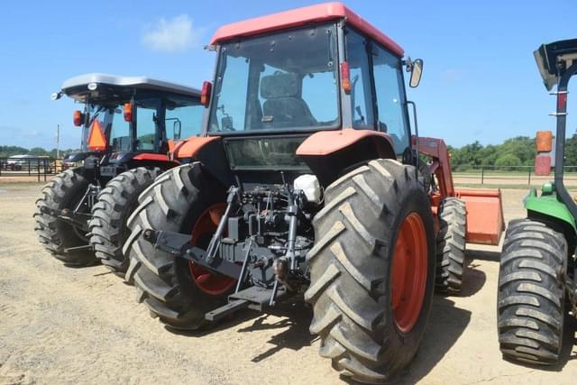 Image of Kubota M8200 equipment image 2
