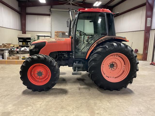 Image of Kubota M8540 equipment image 2
