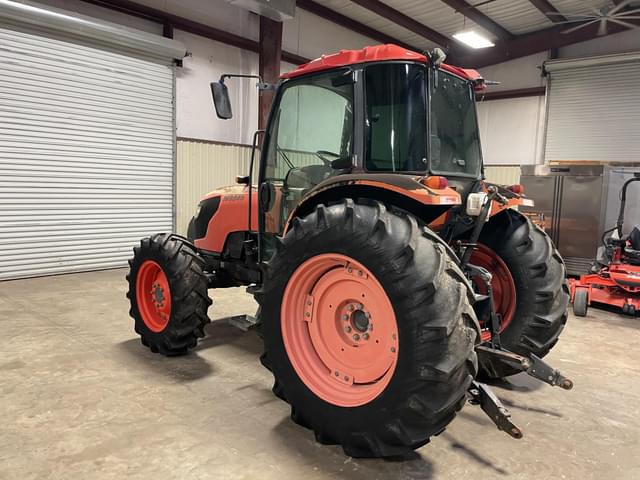 Image of Kubota M8540 equipment image 3